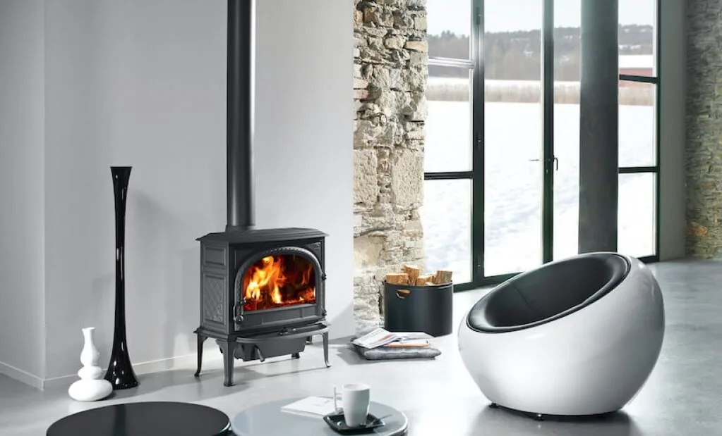 kaminnye-pechi-jotul-f-400-se-5296-dc756c6-r1024x768